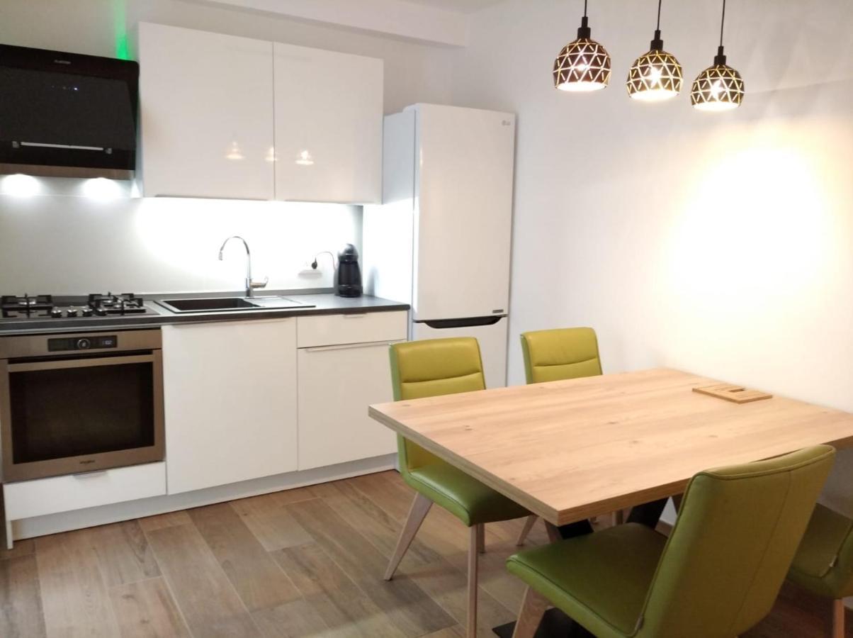 Apartment Vida - Amazing Place With Garden And Terrace 리예카 외부 사진